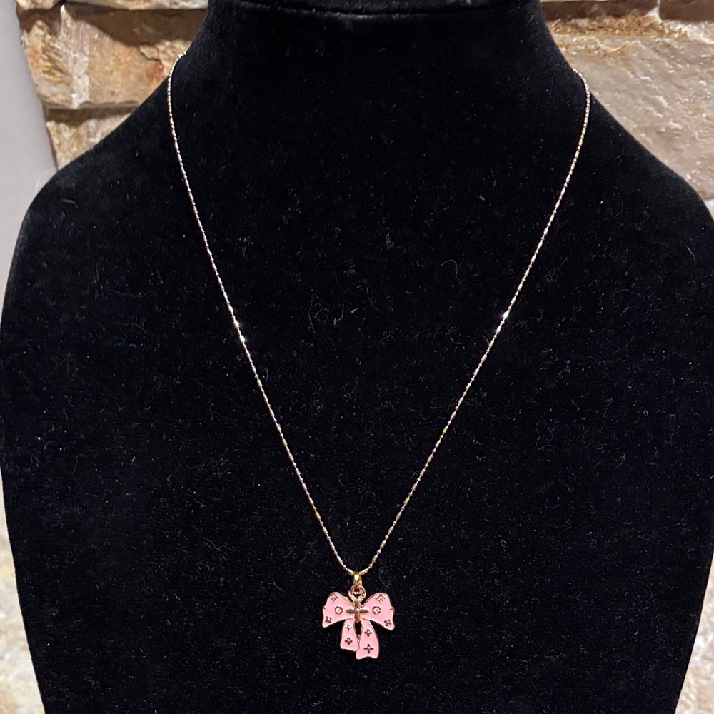Elegant Pink LV Bow Pendant Necklace